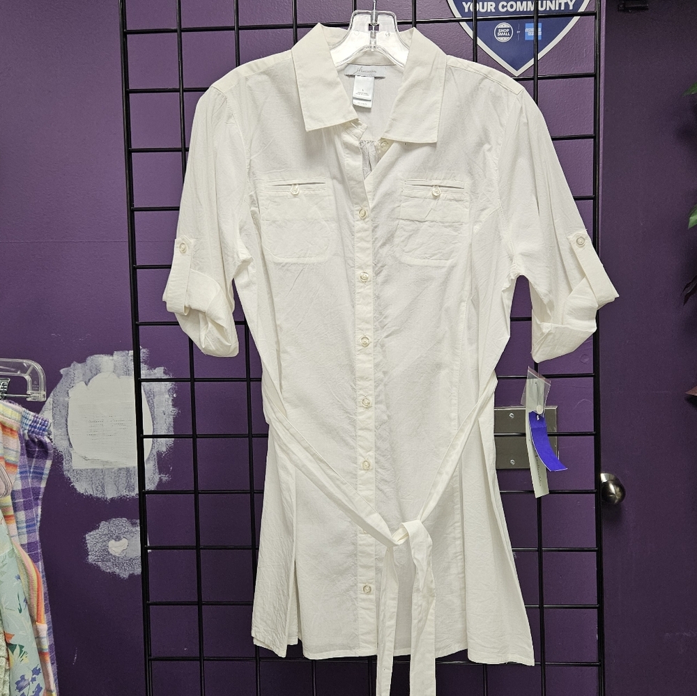 💙 women's buttondown JH Collectables L white